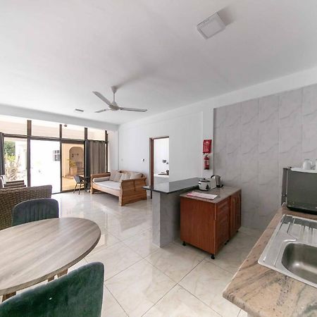 Jamelah Beach Guest House Anse aux Pins Exterior photo