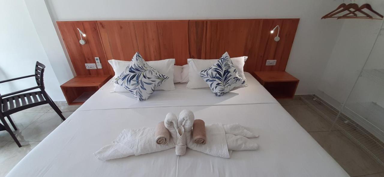 Jamelah Beach Guest House Anse aux Pins Exterior photo
